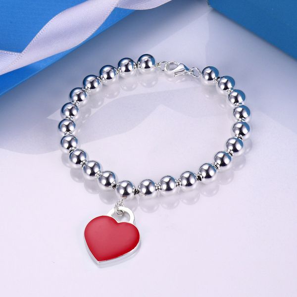 2022 brand original jewelry cuff designer red heart full enamel heart pendant women's fashion simple high-end 8mm round bead bracelet, White
2022 brand original jewelry cuff designer red heart full enamel heart pendant women's fashion simple high-end 8mm round bead bracelet, White