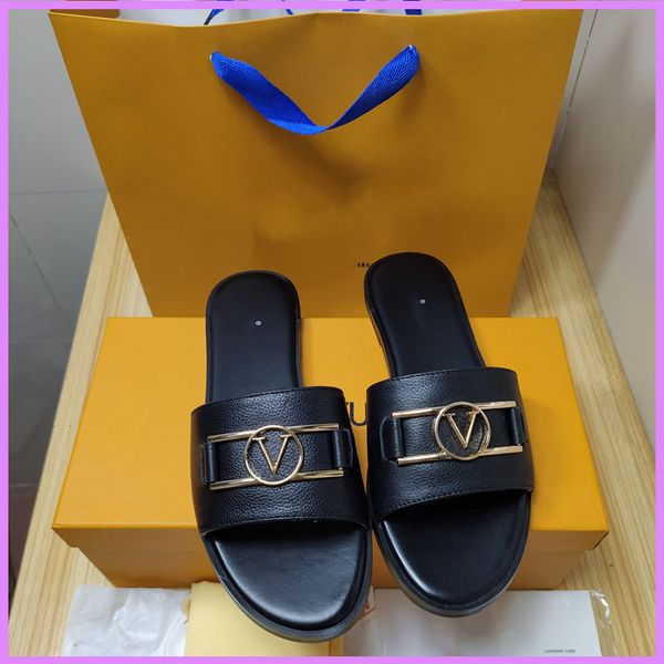 Women Classic Slippers Summer Outdoor Sandals Letters Flower Womens Designer Slipper Bath Slippers Beach Street Fashion Sandal, White
Women Classic Slippers Summer Outdoor Sandals Letters Flower Womens Designer Slipper Bath Slippers Beach Street Fashion Sandal, White