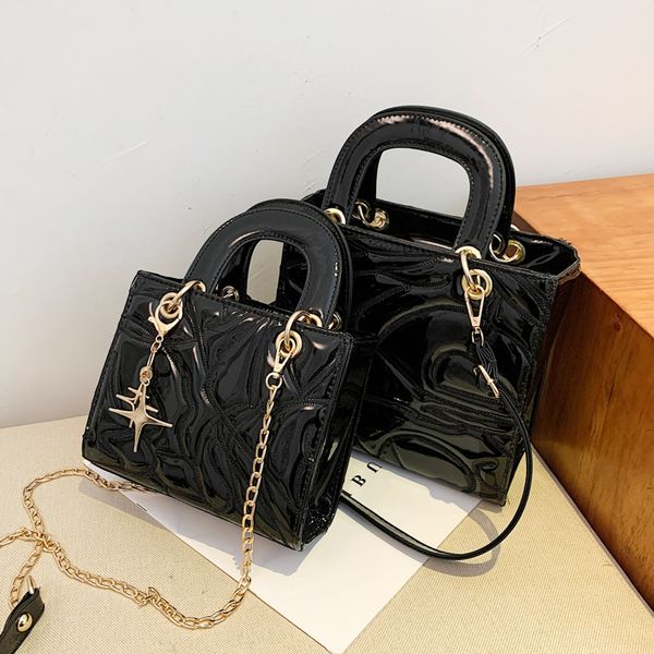 women bags chain handbags for 2022 embroidery digner handbag tote lady crossbody fashion purse classic square clutch for female messenger
women bags chain handbags for 2022 embroidery digner handbag tote lady crossbody fashion purse classic square clutch for female messenger