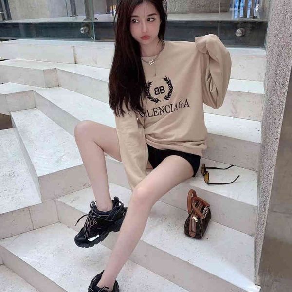 w33p new b family classic wheat ear round neck sweater tide brand loose korean large casual men's and women's lovers' long sl, Black
w33p new b family classic wheat ear round neck sweater tide brand loose korean large casual men's and women's lovers' long sl, Black