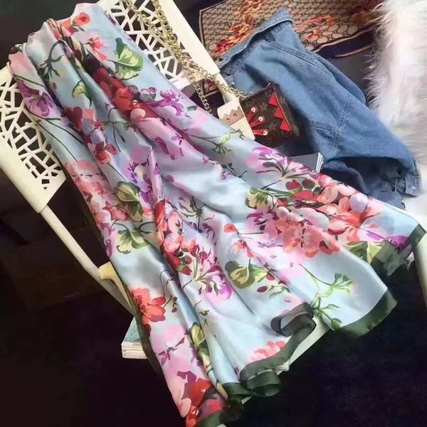 2022 scarves printed rayon women's high-end fashion sunscreen beach scarf silk scarf shawl, Blue;gray
2022 scarves printed rayon women's high-end fashion sunscreen beach scarf silk scarf shawl, Blue;gray