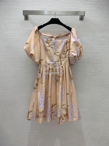 casual dresses spring and summer women's cotton linen fabric blend temperament sweet aging princess skirt square neck bubble sleeve dre, Black;gray
casual dresses spring and summer women's cotton linen fabric blend temperament sweet aging princess skirt square neck bubble sleeve dre, Black;gray