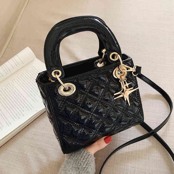 women's fashion personality trend brand bag wholesale popular small female 2021 new trendy korean versatile msenger ins handbag
women's fashion personality trend brand bag wholesale popular small female 2021 new trendy korean versatile msenger ins handbag