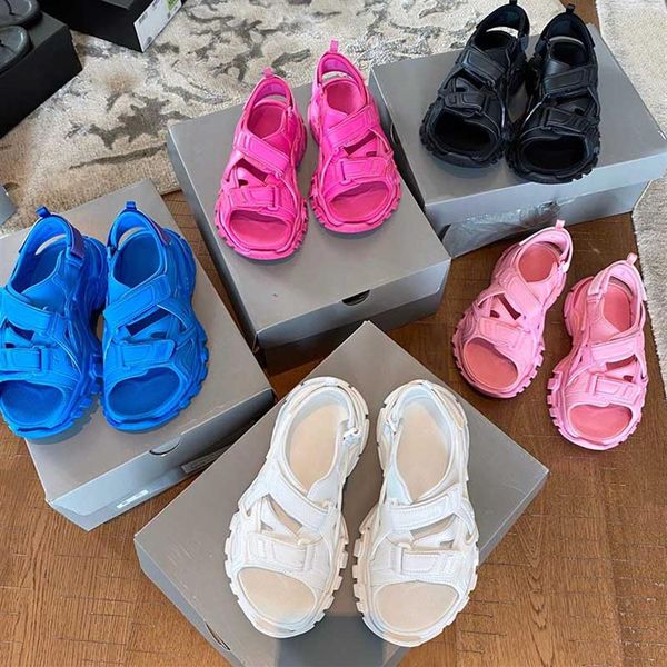 2021 ladies track and field sandals fashion women sneakers retro daddy sandalss platform slippers beach casual shoes designer 204t, Black
2021 ladies track and field sandals fashion women sneakers retro daddy sandalss platform slippers beach casual shoes designer 204t, Black
