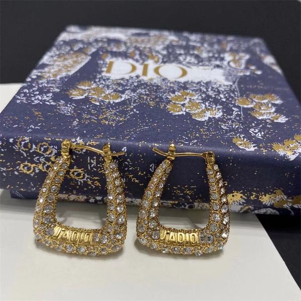 designer jewelry online french geometric letter pearl female versatile brass inlaid rhinestone earrings, Golden
designer jewelry online french geometric letter pearl female versatile brass inlaid rhinestone earrings, Golden