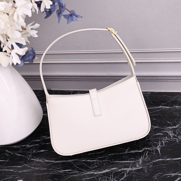 women handbag genuine leather shouler bag elegant shoulder bag more colors to choose
women handbag genuine leather shouler bag elegant shoulder bag more colors to choose