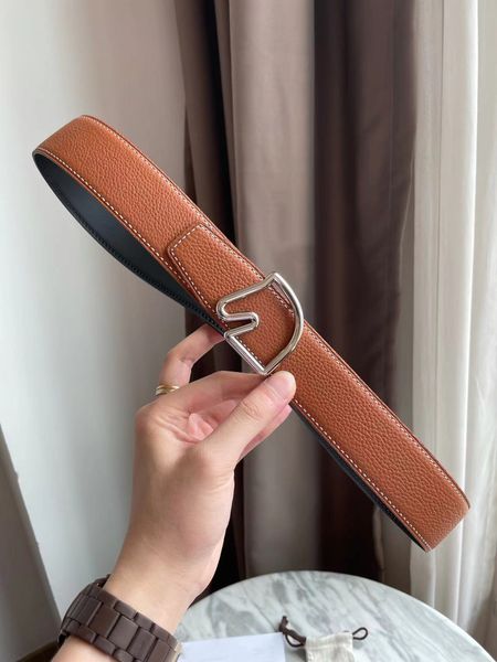men's classic fashion designer business casual belt men and womens metal buckle high-end custom leather h belts, Black;brown
men's classic fashion designer business casual belt men and womens metal buckle high-end custom leather h belts, Black;brown