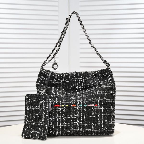 large capacity woven bag shoulder handbags chain shoulders strap interior zipper pocket bring a small cell phone bag totes
large capacity woven bag shoulder handbags chain shoulders strap interior zipper pocket bring a small cell phone bag totes