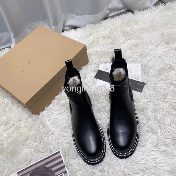 boots high end quality warm chelsea short boots women's flat bottomed round head versatile wool snow and bare, Black
boots high end quality warm chelsea short boots women's flat bottomed round head versatile wool snow and bare, Black