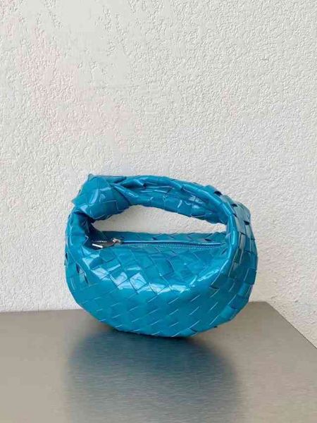 designer handbags bottegav venetas jodie 22 min patent leather handbag shiny triangular woven knotted vintage small round bag yw2g
designer handbags bottegav venetas jodie 22 min patent leather handbag shiny triangular woven knotted vintage small round bag yw2g