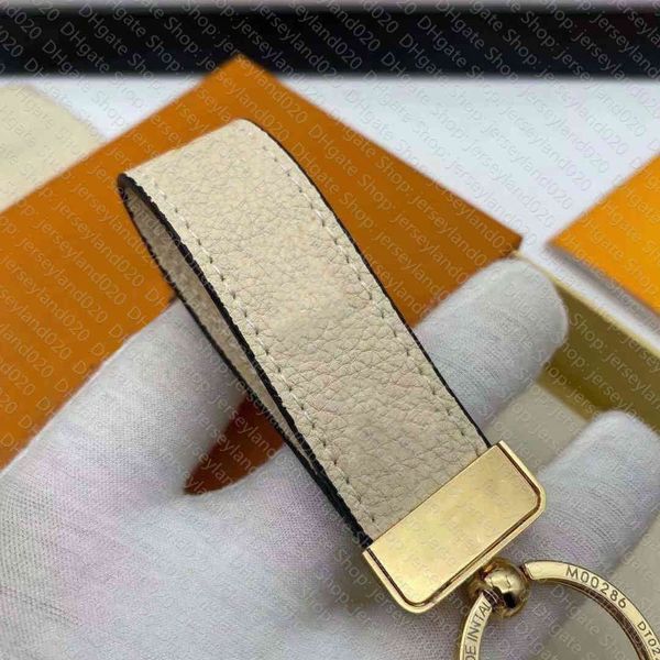 m00286 maxi dragonne key holder bag parts accessories designer womens saffron empreinte leather ring keyring keyholder chain name tag, Black
m00286 maxi dragonne key holder bag parts accessories designer womens saffron empreinte leather ring keyring keyholder chain name tag, Black