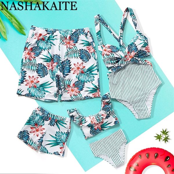 nashakaite family matching clothes leaf print push up swimsuit mother daughter mommy and me swimsuit dad son swimwear shorts 220531, Blue
nashakaite family matching clothes leaf print push up swimsuit mother daughter mommy and me swimsuit dad son swimwear shorts 220531, Blue