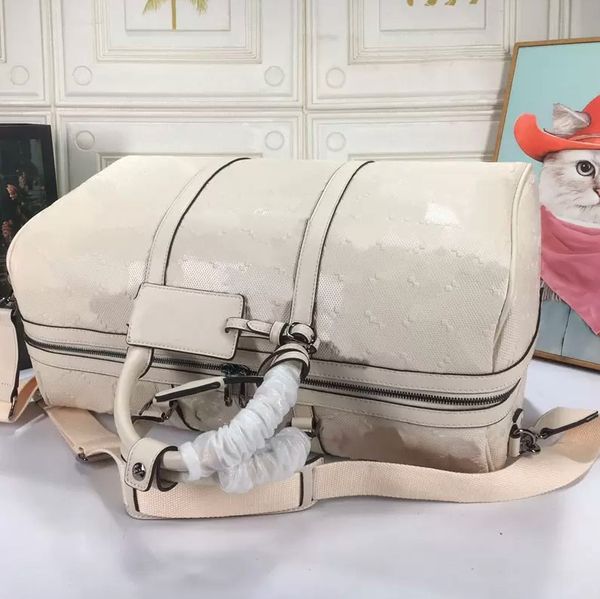 2023 evening duffel travel large capacity shopping tote fashionable gu full letters print cowhide genuine leather buckle double handle remov
2023 evening duffel travel large capacity shopping tote fashionable gu full letters print cowhide genuine leather buckle double handle remov
