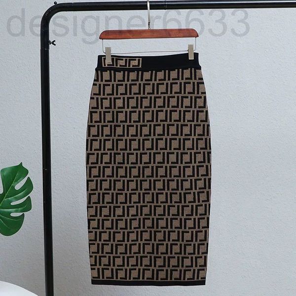 skirts designer autumn and winter mid waist fashion a-line skirt letter hip wrap skirt half women's c6b6, Black
skirts designer autumn and winter mid waist fashion a-line skirt letter hip wrap skirt half women's c6b6, Black