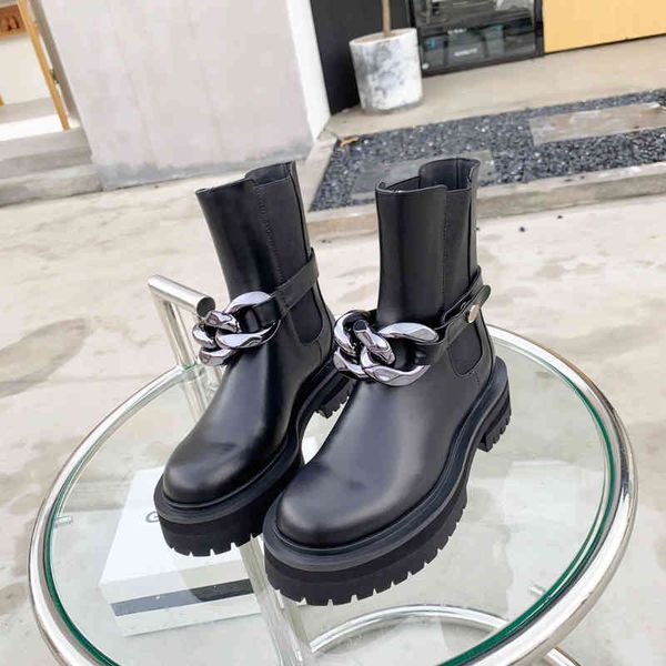 boots black leather ankle chelsea platform slip-on chain-link accents round toe block heels flat booties half chunky boot luxury designer 5m
boots black leather ankle chelsea platform slip-on chain-link accents round toe block heels flat booties half chunky boot luxury designer 5m