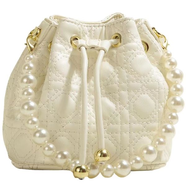 evening bags white original niche design ladies fashion kid handbag leather diamond pearl high-grade texture bucket bag
evening bags white original niche design ladies fashion kid handbag leather diamond pearl high-grade texture bucket bag