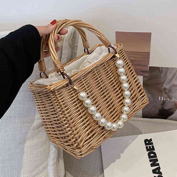 evening bags shoulder wedding handbag designer square woven straw for women summer pearl chain handmade rattan beach travel female 220331
evening bags shoulder wedding handbag designer square woven straw for women summer pearl chain handmade rattan beach travel female 220331