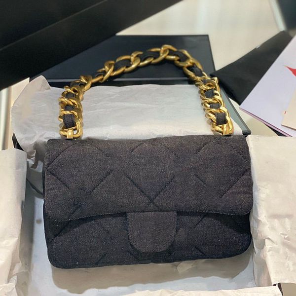 french autumn women tote bag denim material classic flap crossbody designer handbag gold metal thick chain large capacity diamond lattice qu
french autumn women tote bag denim material classic flap crossbody designer handbag gold metal thick chain large capacity diamond lattice qu