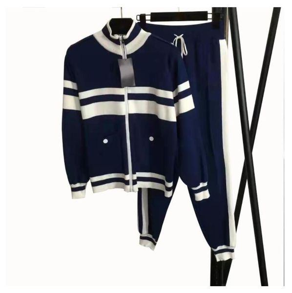 22gg women tracksuits two pieces sets female hoodie jackets pants with letters side for lady slim jumpers woman tracksuit autunmn spring out, Gray
22gg women tracksuits two pieces sets female hoodie jackets pants with letters side for lady slim jumpers woman tracksuit autunmn spring out, Gray