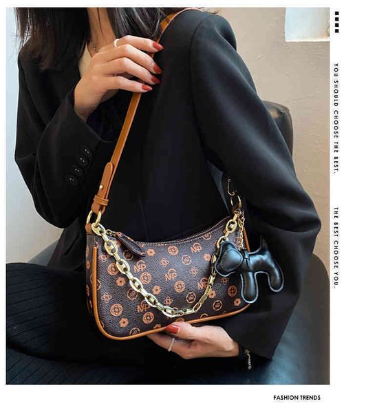 2022 factory wholesale new net red waist dumpling new fashion printed breast foreign style advanced sense broadband versatile messenger bag
2022 factory wholesale new net red waist dumpling new fashion printed breast foreign style advanced sense broadband versatile messenger bag