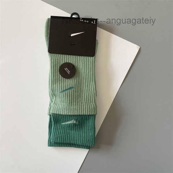 fashion men classic socks hook brand color stitched men's women's long tube sports training sock street couple middle tubes luxury, Black
fashion men classic socks hook brand color stitched men's women's long tube sports training sock street couple middle tubes luxury, Black