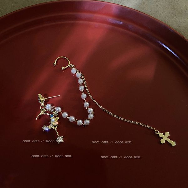 925 silver needle xingyue rhinestone pearl long ear studs single integrated ear clip online influencer fashion earrings, Golden
925 silver needle xingyue rhinestone pearl long ear studs single integrated ear clip online influencer fashion earrings, Golden