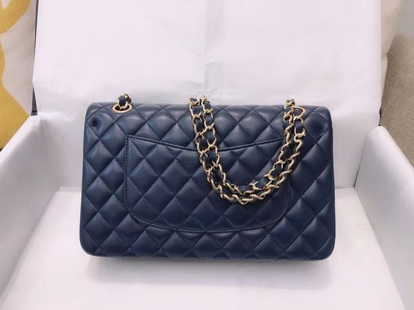 classic cow and sheep handbag ladies new net red fashion caviar bag trend wild simple luxury leather production high quality
classic cow and sheep handbag ladies new net red fashion caviar bag trend wild simple luxury leather production high quality