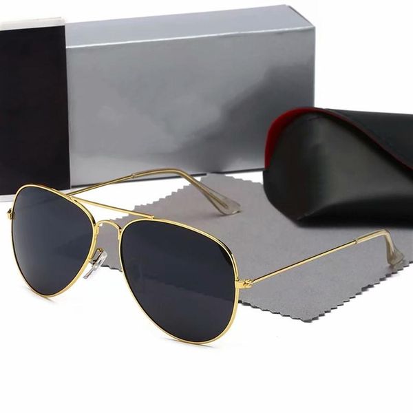 luxury brand polarized sun glasses men women pilot sunglasses uv400 eyewear metal frame polaroid lens with box case262y, White;black
luxury brand polarized sun glasses men women pilot sunglasses uv400 eyewear metal frame polaroid lens with box case262y, White;black