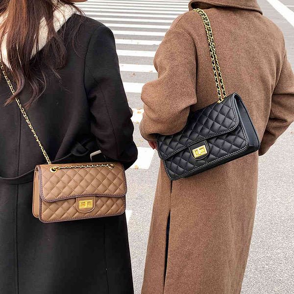 2022 new linge chain bag korean version leisure fashion simple solid color women's silk scarf flip small square designer bags
2022 new linge chain bag korean version leisure fashion simple solid color women's silk scarf flip small square designer bags