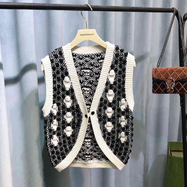 women's knits & tees early autumn heavy industry three-dimensional jacquard cashmere vest sleeveless knitted short coat women's r8, White
women's knits & tees early autumn heavy industry three-dimensional jacquard cashmere vest sleeveless knitted short coat women's r8, White