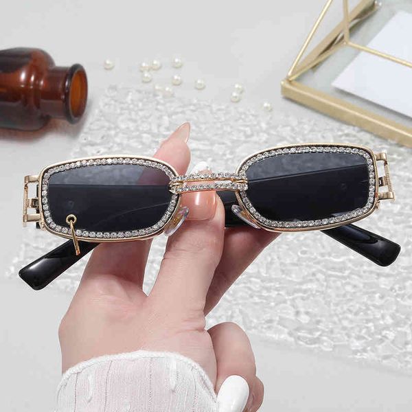 new style diamond sunglass net red personalized hip-hop chain glass small frame vintage luxury brand design sunglasses uv400, White;black
new style diamond sunglass net red personalized hip-hop chain glass small frame vintage luxury brand design sunglasses uv400, White;black