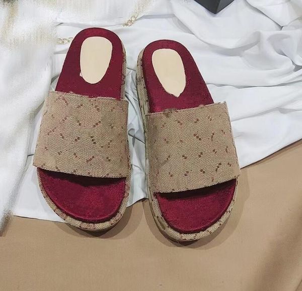 brand casual fashion women thick bottom platform slipper designer sandals outdoor beach shoes size ggs''gg 35-42
brand casual fashion women thick bottom platform slipper designer sandals outdoor beach shoes size ggs''gg 35-42
