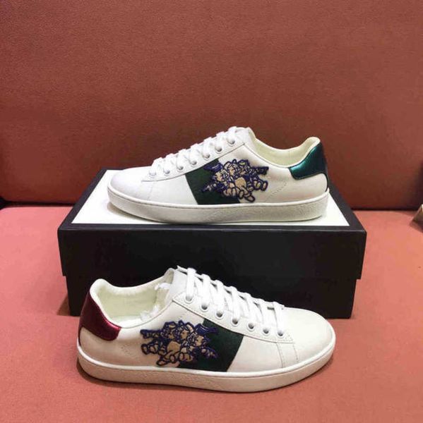 designer ace shoes men luxurys women sneakers bee chaussures leather trainers embroidery stripes sneaker walking sports shoe size 35-47 fk23
designer ace shoes men luxurys women sneakers bee chaussures leather trainers embroidery stripes sneaker walking sports shoe size 35-47 fk23