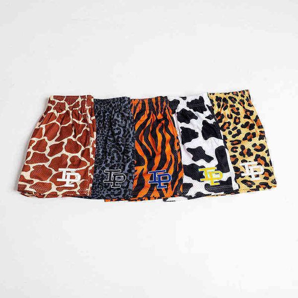22s summer ip basic short leopard print unique new trendy brand men's casual sports inaka power large size loose high street beach bask, White;black 
22s summer ip basic short leopard print unique new trendy brand men's casual sports inaka power large size loose high street beach bask, White;black