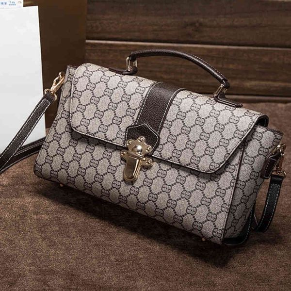 women's bag new versatile one shoulder hand texture printed messenger small square atmosphere bags_modelnjx2
women's bag new versatile one shoulder hand texture printed messenger small square atmosphere bags_modelnjx2