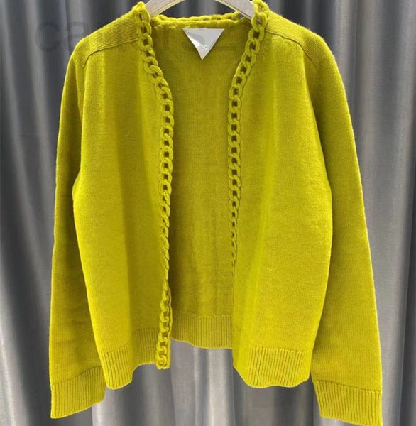women's knits & tees designer straight 2022 spring and summer new hand wrapped metal chain round neck long sleeved cardigan women', White
women's knits & tees designer straight 2022 spring and summer new hand wrapped metal chain round neck long sleeved cardigan women', White
