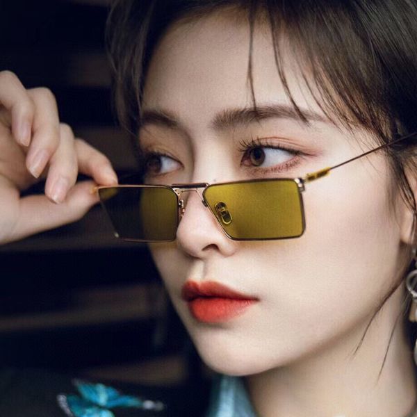 sunglasses for woman tea color sunglass metal letters fashion men polarizing two style large frame with box, White;black
sunglasses for woman tea color sunglass metal letters fashion men polarizing two style large frame with box, White;black