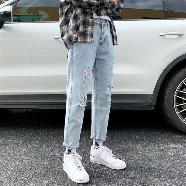 summer slim fit jeans for mens streetwear korean designer regular distressed denim slim homme pants hip hop hole jeans trousers 220813, White;black
summer slim fit jeans for mens streetwear korean designer regular distressed denim slim homme pants hip hop hole jeans trousers 220813, White;black