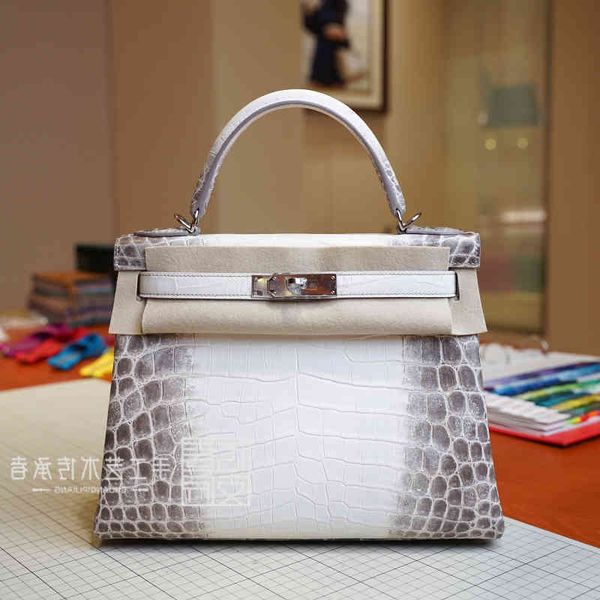 classic designer h bags himalayan kely himalaya crocodile leather 28cm silver buckle single shoulder portable messenger bag
classic designer h bags himalayan kely himalaya crocodile leather 28cm silver buckle single shoulder portable messenger bag