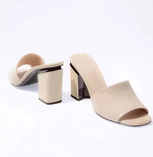 new-10a patent calfskin high heel slipper luxury designer slippers fashion summer sandals with box large size 35-42.078, Black 
new-10a patent calfskin high heel slipper luxury designer slippers fashion summer sandals with box large size 35-42.078, Black