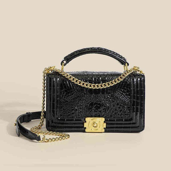 spring and summer new women's bag texture crocodile pattern portable small square fashion soft leather chain spice girl single
spring and summer new women's bag texture crocodile pattern portable small square fashion soft leather chain spice girl single