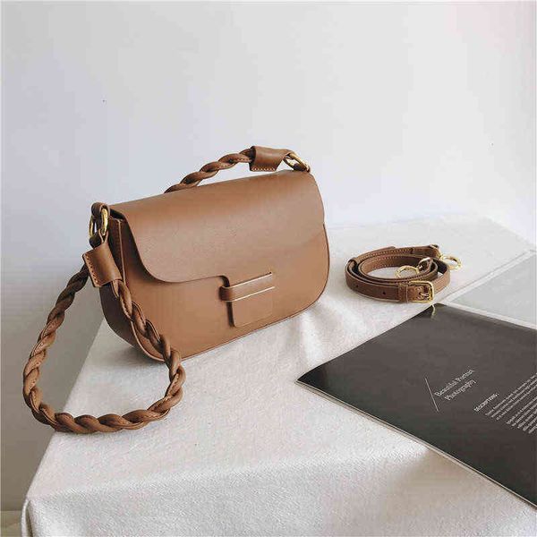 luxury designer women bags 2022 new high double soft leather small women's bag single shoulder handbags
luxury designer women bags 2022 new high double soft leather small women's bag single shoulder handbags