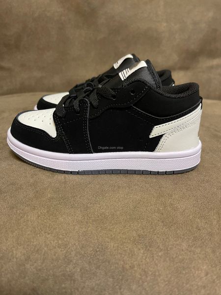 2022 kids 1 1s low royal yellow 553558-123 toddler boys girls enfant children basket sneakers size us 8c-3y 24-35, Black
2022 kids 1 1s low royal yellow 553558-123 toddler boys girls enfant children basket sneakers size us 8c-3y 24-35, Black