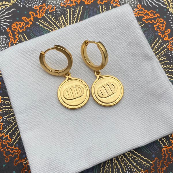 luxury fashion designer earrings women's round earrings jewelry exquisite workmanship gifts engagement decoration, high-grade and beaut, Golden;silver
luxury fashion designer earrings women's round earrings jewelry exquisite workmanship gifts engagement decoration, high-grade and beaut, Golden;silver