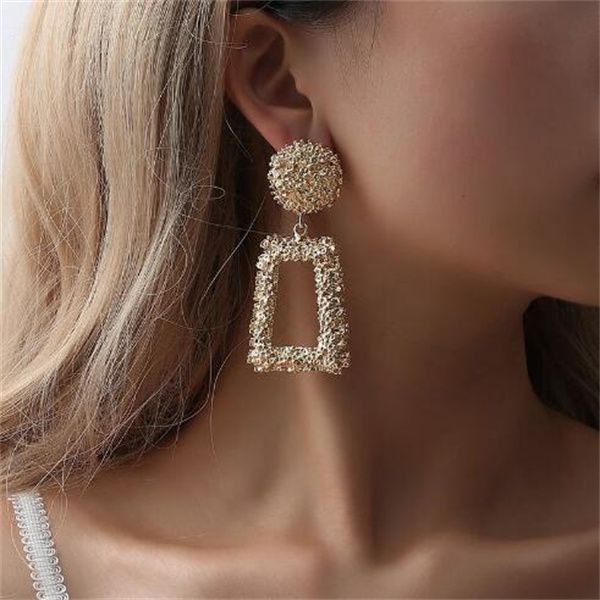 charm vintage geometric earrings for women statement earring jewelry carved metal gold color earing fashion jewelry trendy gift gc1021, Golden
charm vintage geometric earrings for women statement earring jewelry carved metal gold color earing fashion jewelry trendy gift gc1021, Golden