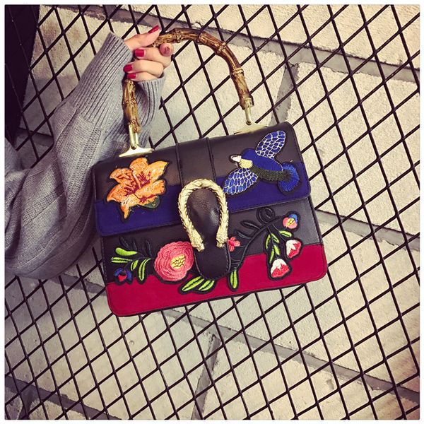 2017 fashion embroidered bag women famous brands designer flower bird bamboo shopper shoulder crossbody s
2017 fashion embroidered bag women famous brands designer flower bird bamboo shopper shoulder crossbody s