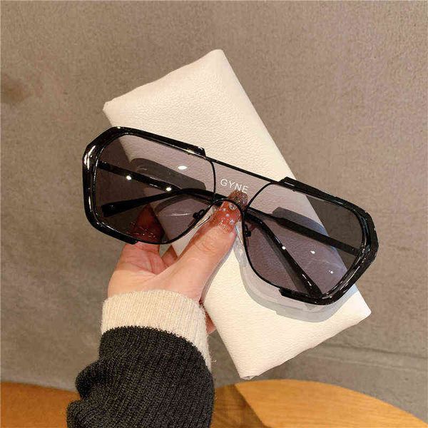 fashion oversized creative frame sun glasses vintage women metal outdoor uv protiction unique sunglasses uv400, White;black
fashion oversized creative frame sun glasses vintage women metal outdoor uv protiction unique sunglasses uv400, White;black