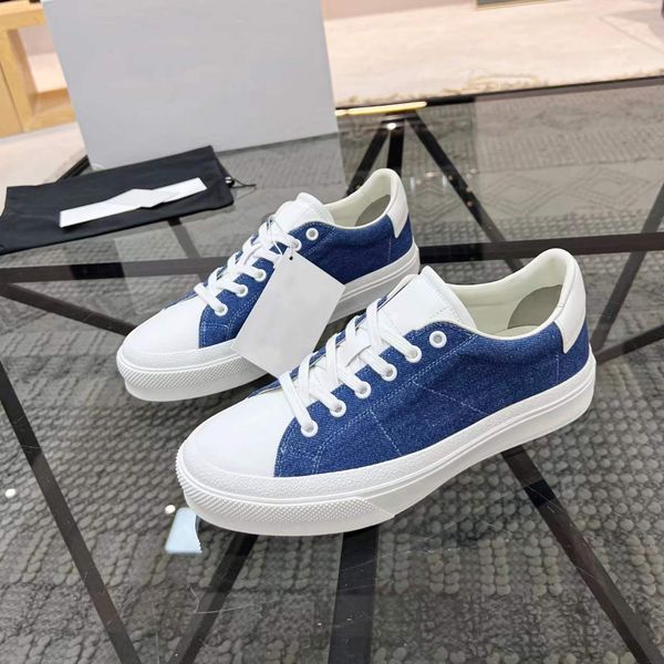 2022 tide couple board shoes leather print denim patchwork low-flat soled sports shoe fashion designer sneakers casual platform runner train
2022 tide couple board shoes leather print denim patchwork low-flat soled sports shoe fashion designer sneakers casual platform runner train