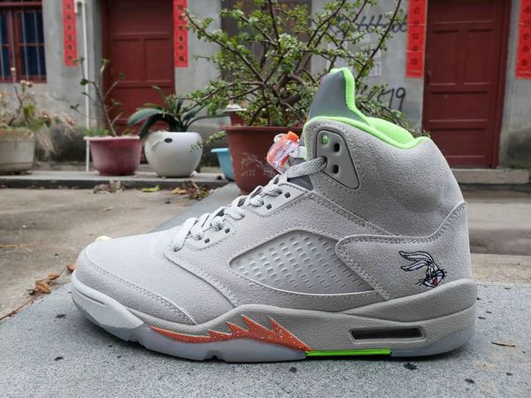 2022 boots 5 retro hare bugs bunny rare trainers shoes men basketball shoes 5s v mens grey pink sports sneakers, Black
2022 boots 5 retro hare bugs bunny rare trainers shoes men basketball shoes 5s v mens grey pink sports sneakers, Black