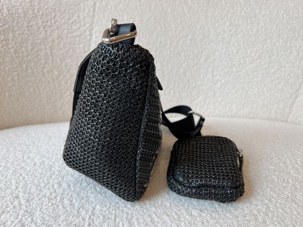 summer 2022 new triangle bag designer messenger bag shoulder bag brand p handbag wallet size 25x13cm
summer 2022 new triangle bag designer messenger bag shoulder bag brand p handbag wallet size 25x13cm